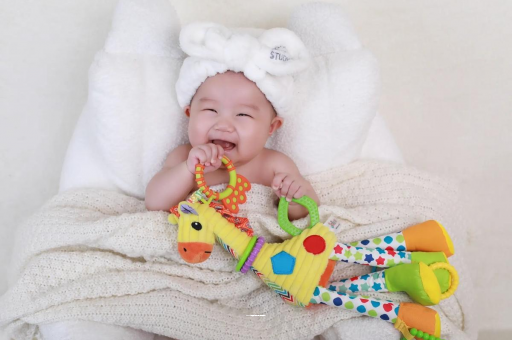 澧县怎么判断宝宝是否斜颈 澧县怎么判断宝宝是否斜颈